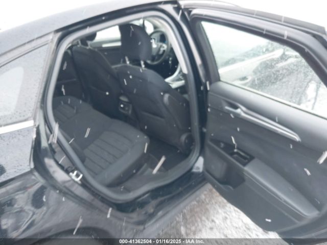3FA6P0HDXGR285514 Ford FUSION SE