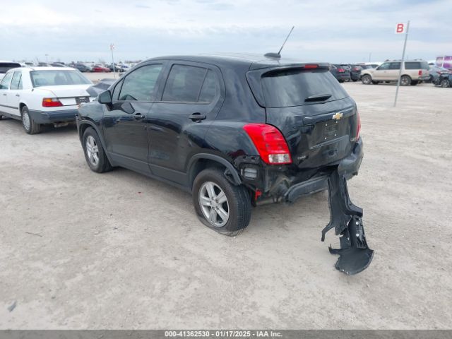 3GNCJKSB4LL196656 Chevrolet Trax Fwd Ls