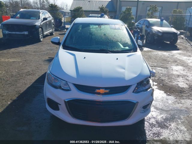 1G1JB5SH2H4139834 Chevrolet Sonic Ls Auto