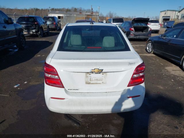 1G1JB5SH2H4139834 Chevrolet Sonic Ls Auto