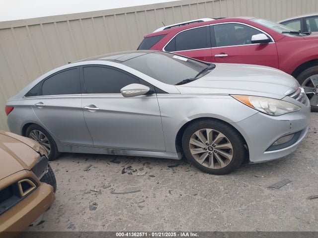 Hyundai Sonata Limited 2014 5NPEC4AC1EH896462 Image 13