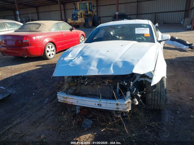 1FA6P8TH5R5125698 Ford Mustang Ecoboost Premium Fastback