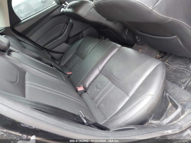 1FADP3K23EL258943 Ford FOCUS SE