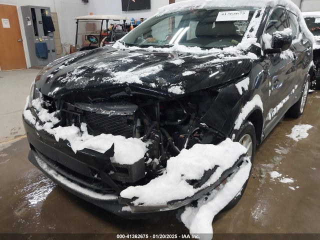 JN1BJ1CR8JW280872 Nissan Rogue Sport S