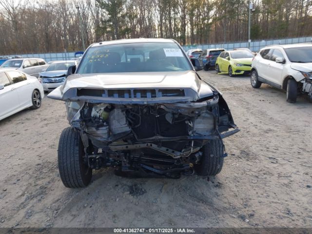 5TFUW5F10FX446565 Toyota Tundra Sr5 5.7l V8