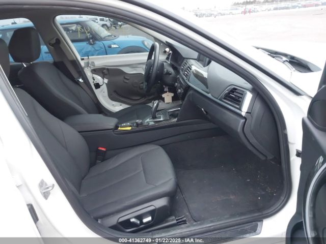WBA8E5G54JNU47158 BMW 320i Xdrive