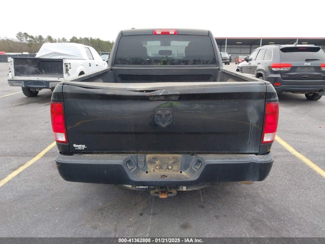 2017 Ram 1500 Express  4x2 6'4 Box მანქანა იყიდება აუქციონზე, vin: 1C6RR6FG8HS505957, აუქციონის ნომერი: 41362808