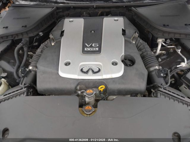 JN1BV7AR2EM687811 Infiniti Q50 Premium