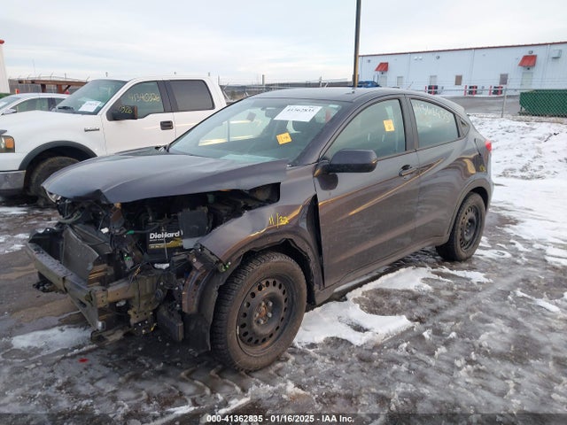 Honda HR-V LX 2017 3CZRU5H34HM701781 Image 2