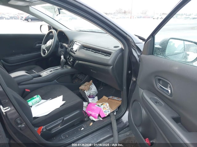 Honda HR-V LX 2017 3CZRU5H34HM701781 Image 5