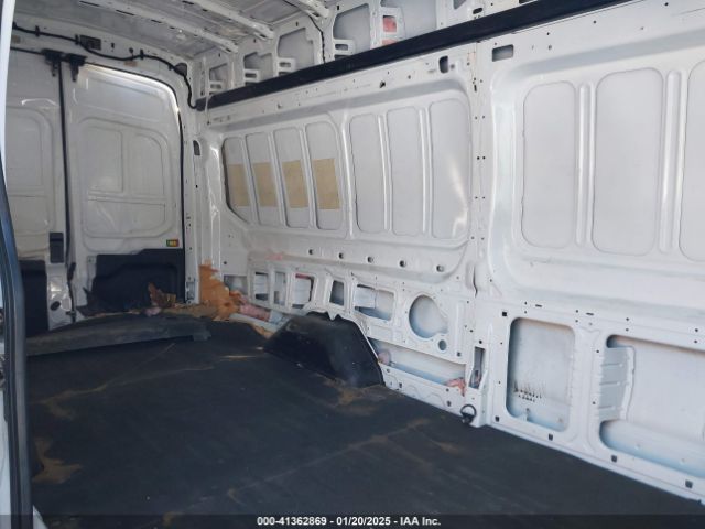 1FTBW3X8XLKA45640 Ford Transit-350 Cargo Van