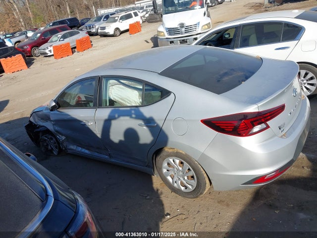 Hyundai ELANTRA SE 2019 5NPD74LF4KH492686 Image 14