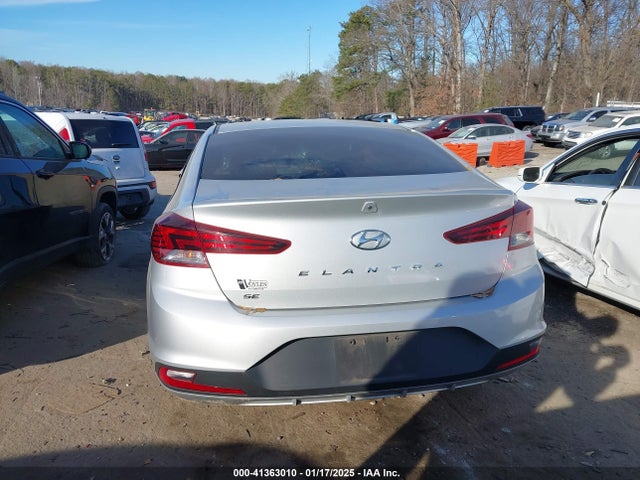 Hyundai ELANTRA SE 2019 5NPD74LF4KH492686 Image 16