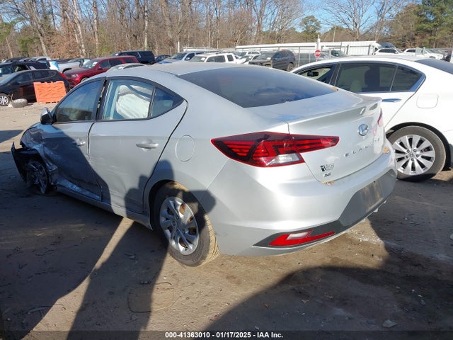 Hyundai ELANTRA SE 2019 5NPD74LF4KH492686 Image 3