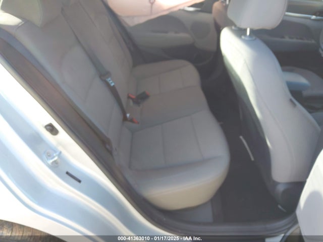 Hyundai ELANTRA SE 2019 5NPD74LF4KH492686 Image 8
