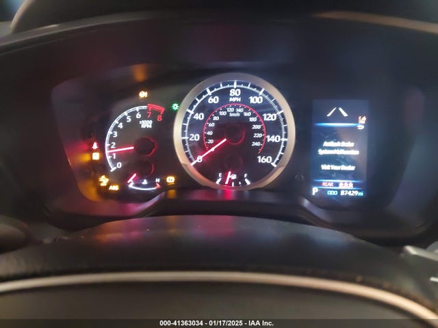 JTDS4RCE9LJ036941 Toyota COROLLA SE