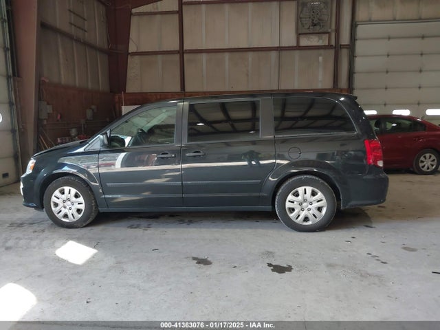 Dodge Grand Caravan American Value Pkg 2016 2C4RDGBG3GR396780 Image 13