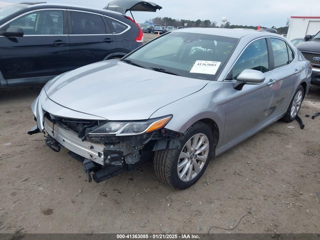 4T1B11HK3JU513380 Toyota CAMRY LE