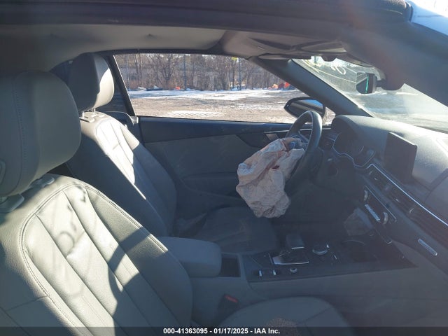 Audi A5 2.0t Premium 2018 WAUWNGF52JN012739 Image 5