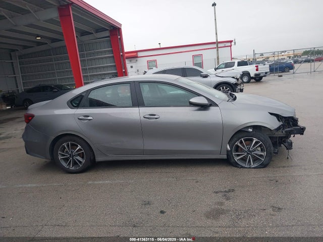 KIA Forte Lxs 2023 3KPF24AD6PE571796 Image 14