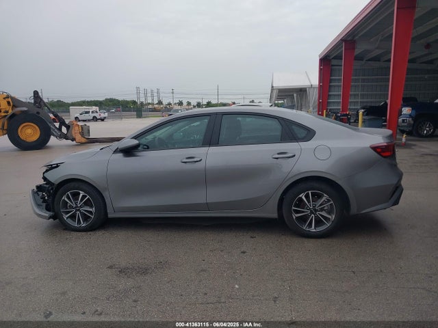 KIA Forte Lxs 2023 3KPF24AD6PE571796 Image 15