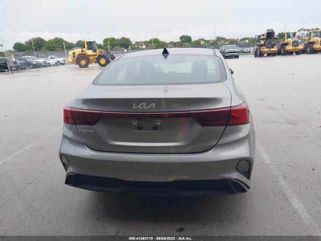 KIA Forte Lxs 2023 3KPF24AD6PE571796 Image 17