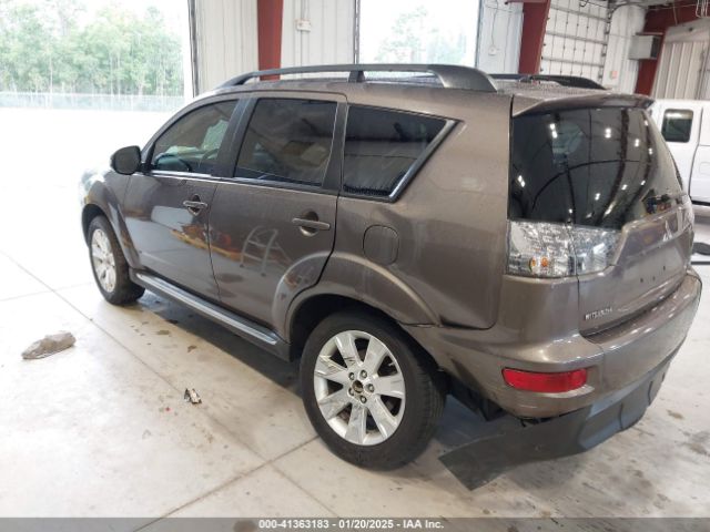 2013 MITSUBISHI OUTLANDER JA4AS3AW3DU012736 Photo 2