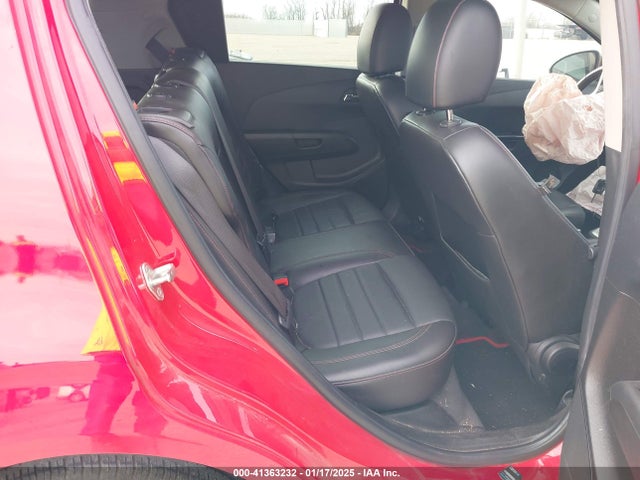 Chevrolet Sonic Rs Auto 2016 1G1JG6SB6G4168724 Image 8