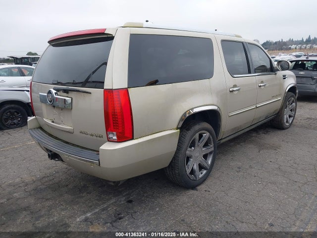 2008 CADILLAC ESCALADE ESV 1GYFK66868R242300 Photo 3