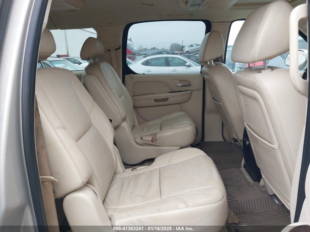 2008 CADILLAC ESCALADE ESV 1GYFK66868R242300 Photo 7