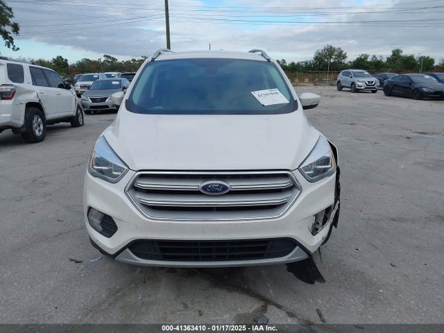 Ford Escape Titanium 2018 1FMCU0J91JUB09300 Image 12