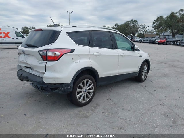 Ford Escape Titanium 2018 1FMCU0J91JUB09300 Image 4