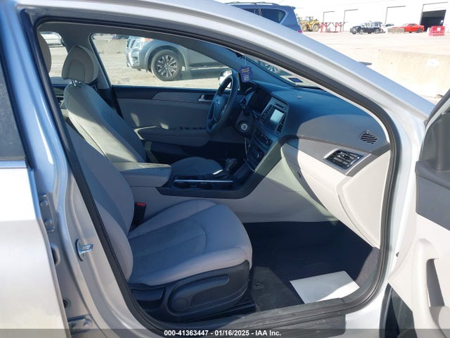 Hyundai SONATA SE 2016 5NPE24AFXGH359508 Image 5