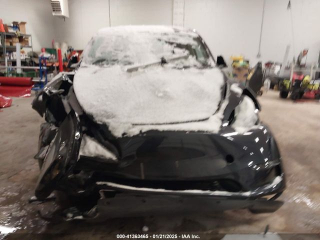 7SAYGDED3SF269554 Tesla Model Y Long Range Dual Motor All-wheel Drive