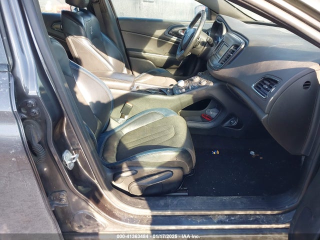 Chrysler 200 2015 1C3CCCBB1FN721593 Image 5
