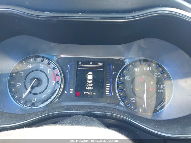 Chrysler 200 2015 1C3CCCBB1FN721593 Image 7