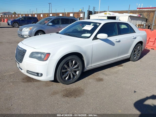 Chrysler 300 300s 2014 2C3CCAGG6EH229531 Image 2