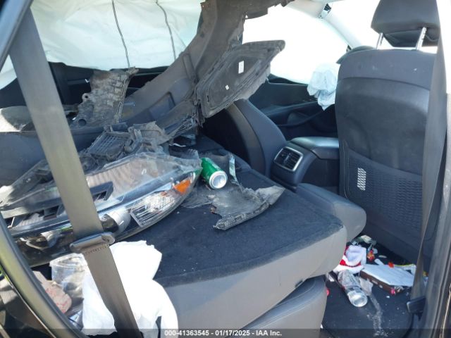 5XYPG4A34HG220600 KIA Sorento 2.4l L