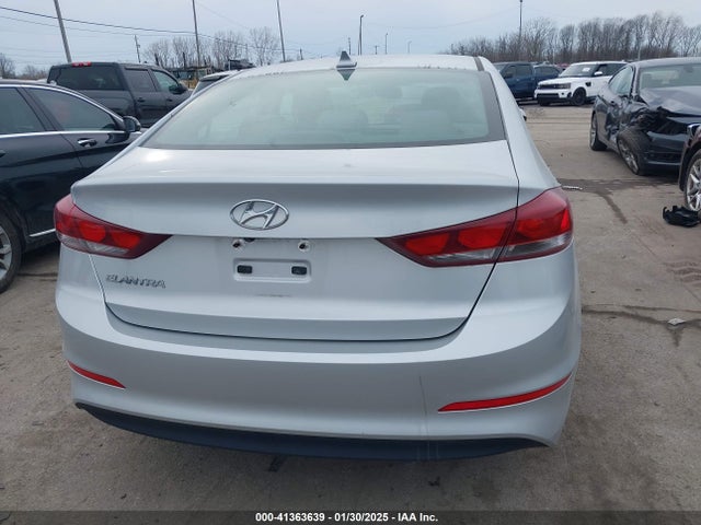 Hyundai ELANTRA SEL 2018 KMHD84LF1JU525091 Image 15