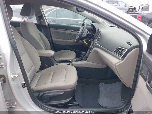 Hyundai ELANTRA SEL 2018 KMHD84LF1JU525091 Image 5