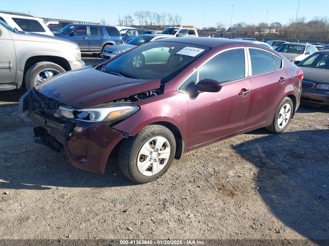 KIA FORTE LX 2017 3KPFK4A73HE046688 Image 2