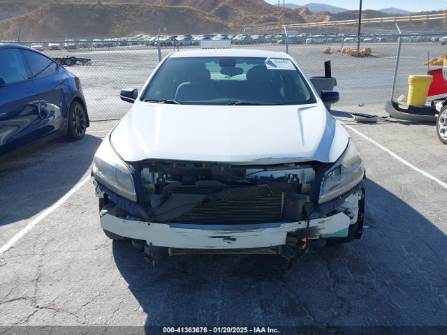 Chevrolet MALIBU LS 2015 1G11B5SL6FF279889 Image 13