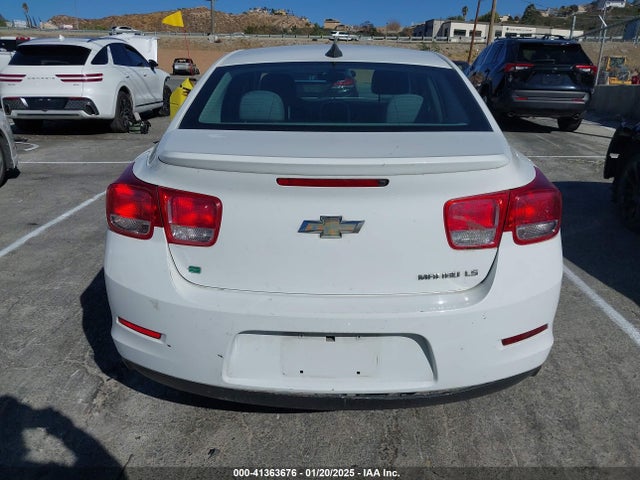 Chevrolet MALIBU LS 2015 1G11B5SL6FF279889 Image 17