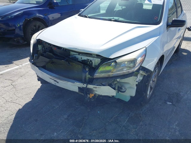 Chevrolet MALIBU LS 2015 1G11B5SL6FF279889 Image 6