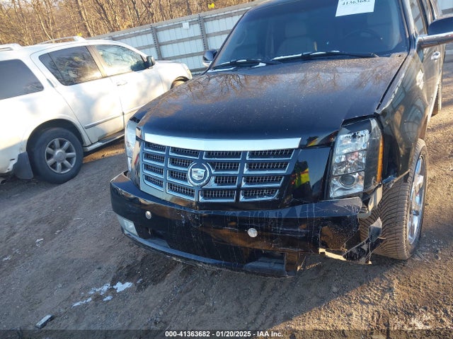 2008 CADILLAC ESCALADE ESV 1GYFC66898R184664 Photo 5