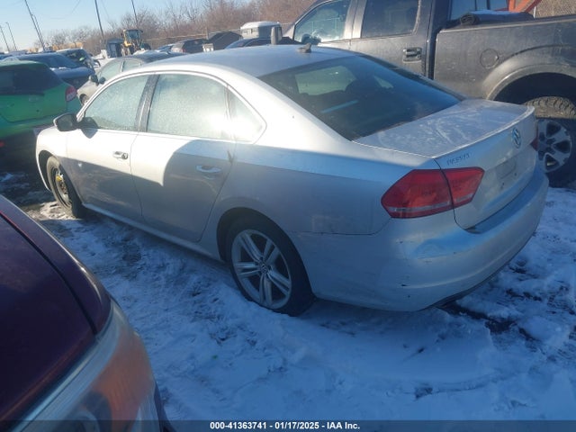 Volkswagen Passat 1.8t Se 2014 1VWBT7A3XEC049338 Image 3