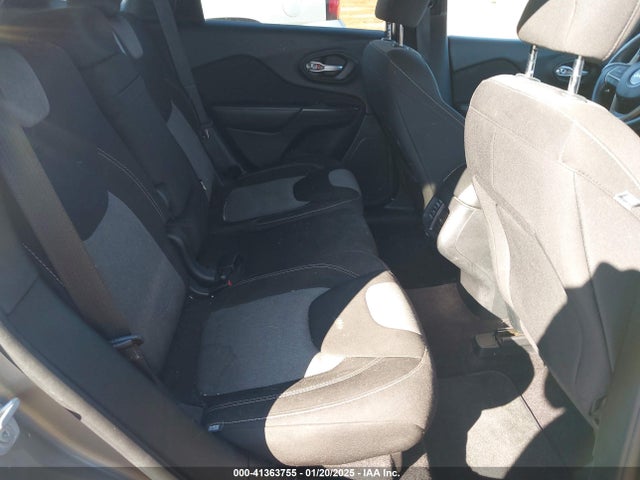 Jeep Cherokee Sport 2016 1C4PJLAB3GW320174 Image 8
