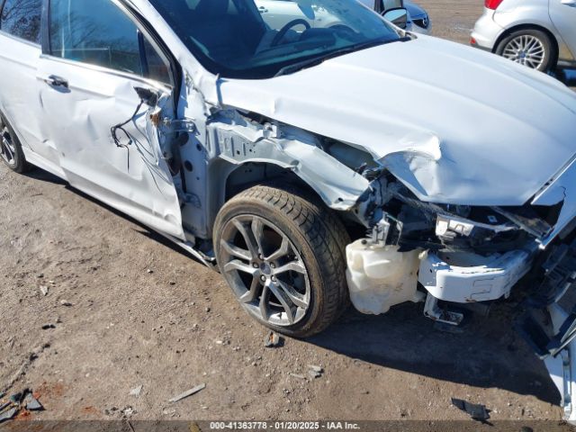 3FA6P0CD2LR131364 Ford FUSION SEL