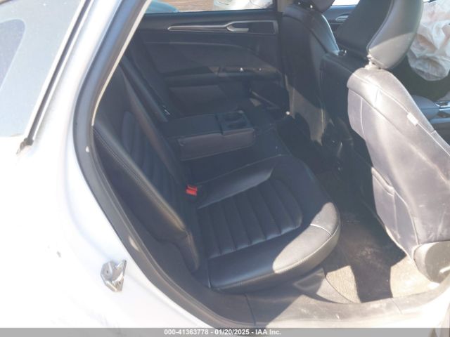 3FA6P0CD2LR131364 Ford FUSION SEL