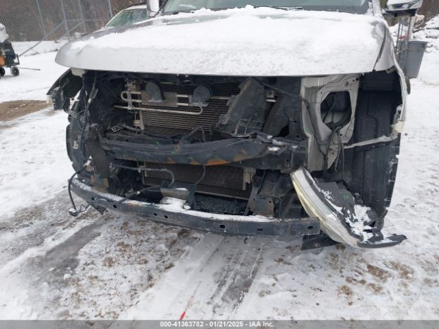JN8AY2ND2K9091621 Nissan Armada Sl